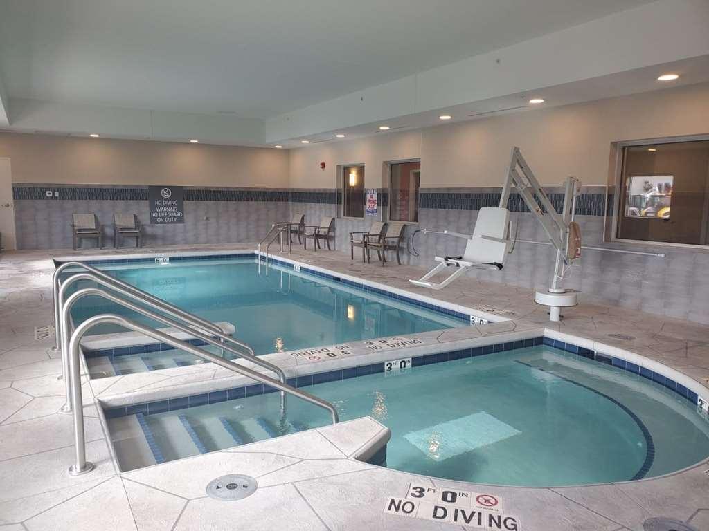 La Quinta Inn & Suites By Wyndham Wisconsin Dells- Lake Delton Удобства фото